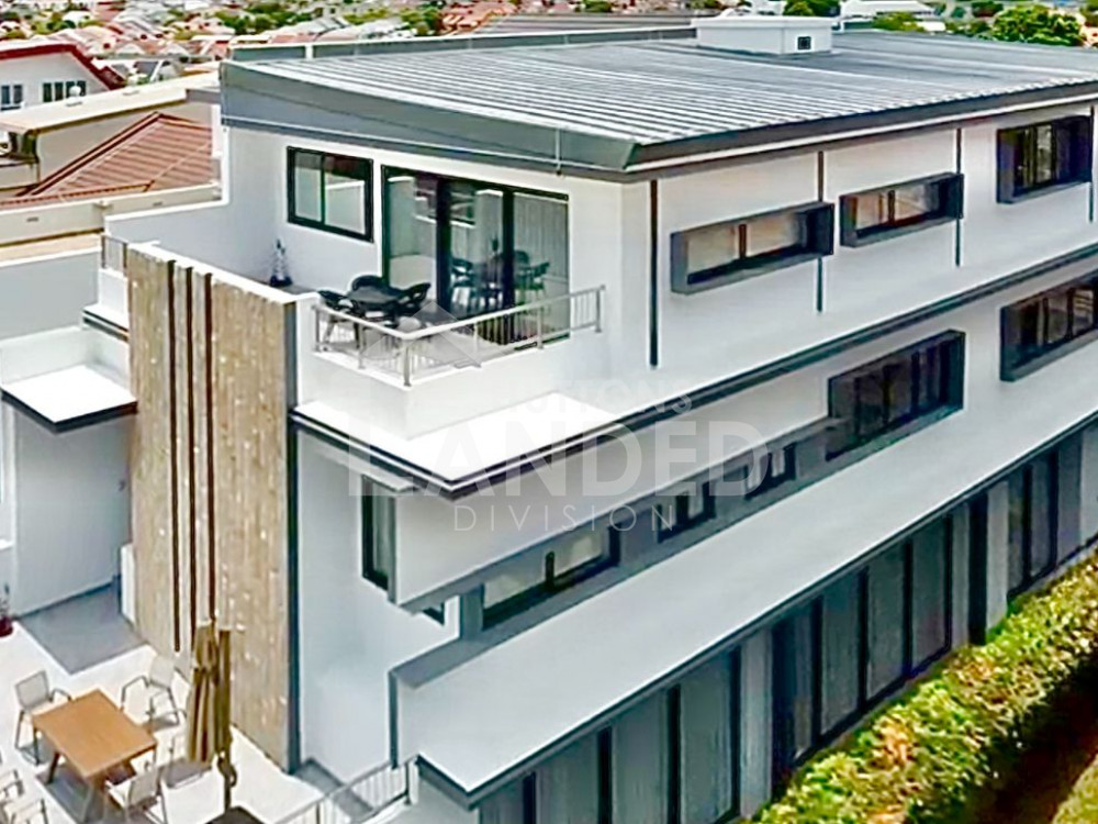 Listing Cover Photo